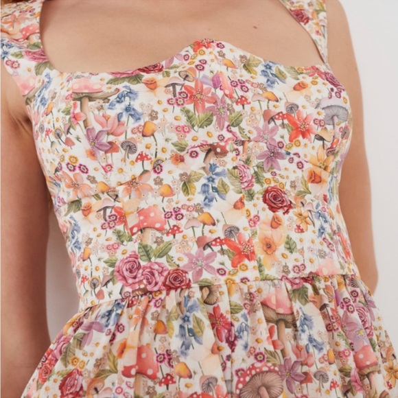 NEW For Love & Lemons Theodora Mushroom Floral Midi Dress size 1X - Picture 2 of 16